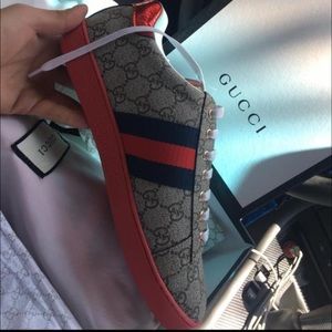 Gucci ace GG supreme